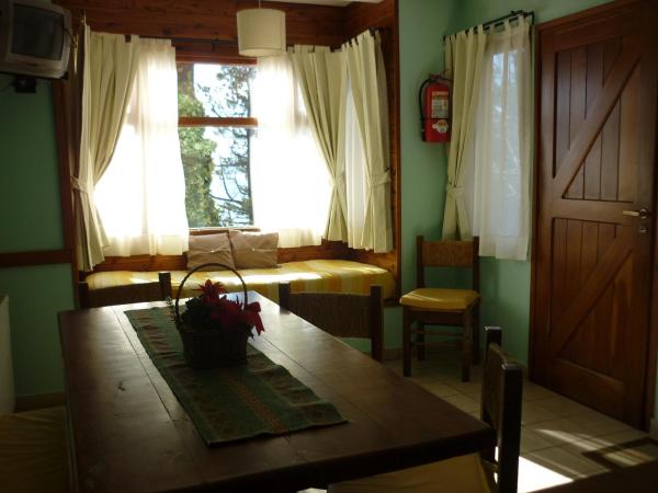 Apart Hotel Bungalows Los Cipresales : photo 4 de la chambre bungalow (3 adultes)