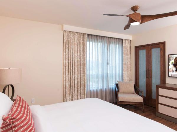 Hilton Grand Vacation Club The Grand Islander Waikiki Honolulu : photo 1 de la chambre suite 1 chambre lit king-size avec canapé-lit