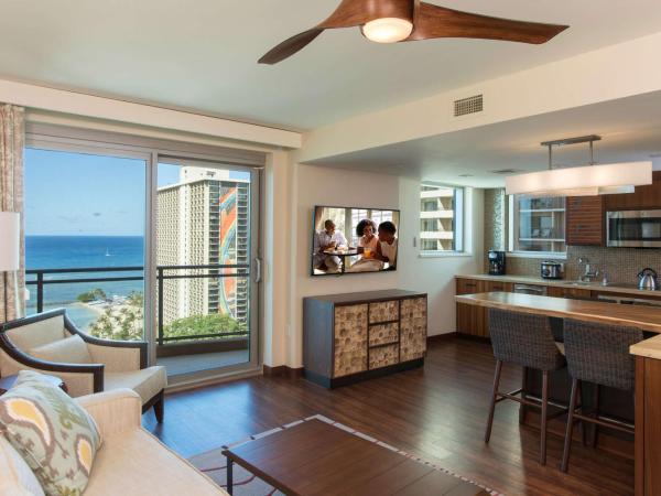 Hilton Grand Vacation Club The Grand Islander Waikiki Honolulu : photo 2 de la chambre suite 2 chambres avec vue sur océan