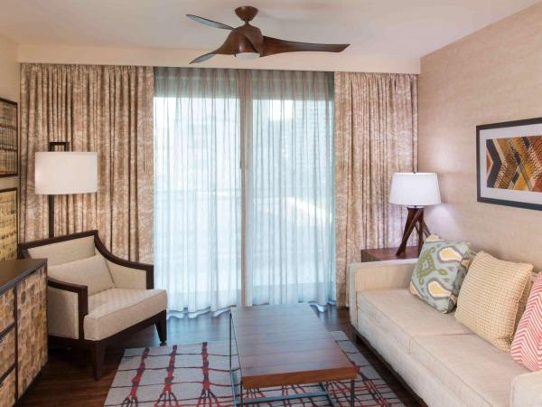 Hilton Grand Vacation Club The Grand Islander Waikiki Honolulu : photo 3 de la chambre suite 1 chambre avec 2 lits doubles - vue sur complexe