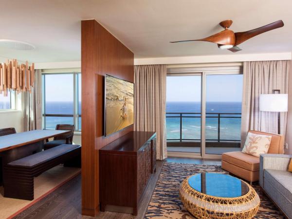 Hilton Grand Vacation Club The Grand Islander Waikiki Honolulu : photo 1 de la chambre suite penthouse 3 chambres - vue sur océan
