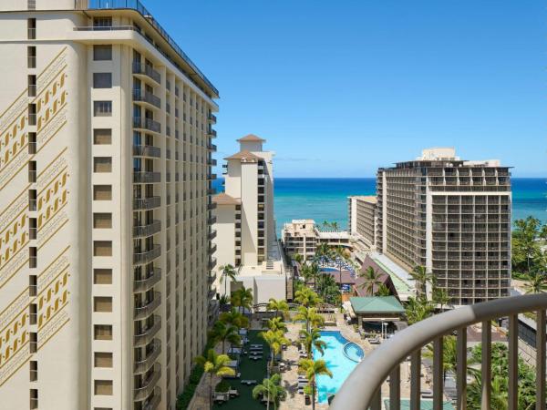 Embassy Suites by Hilton Waikiki Beach Walk : photo 3 de la chambre suite premium 1 chambre avec 2 lits queen-size - vue sur océan