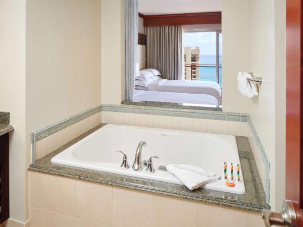 Hilton Grand Vacations Club Grand Waikikian Honolulu : photo 5 de la chambre suite penthouse 3 chambres