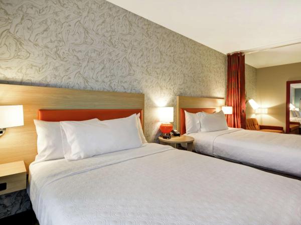 Home2 Suites At The Galleria : photo 2 de la chambre studio avec 2 lits queen-size - non-fumeurs