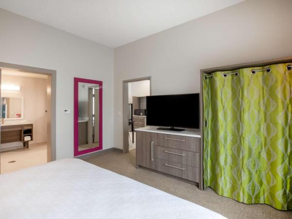 Home2 Suites by Hilton Houston Bush Intercontinental Airport Iah Beltway 8 : photo 4 de la chambre suite 1 chambre lit king-size - non-fumeurs