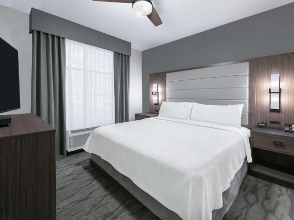 Homewood Suites By Hilton Houston Memorial : photo 2 de la chambre suite 1 chambre lit king-size - non-fumeurs