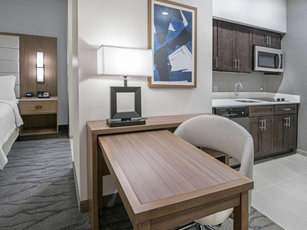Homewood Suites By Hilton Houston Memorial : photo 4 de la chambre suite studio lit king-size - non-fumeurs