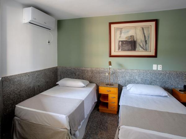 Savassinho Hotel & Residence : photo 6 de la chambre chambre lits jumeaux