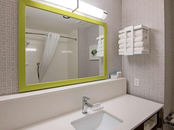 Hampton Inn by Hilton Kamloops : photo 3 de la chambre chambre 2 lits queen-size - non-fumeurs