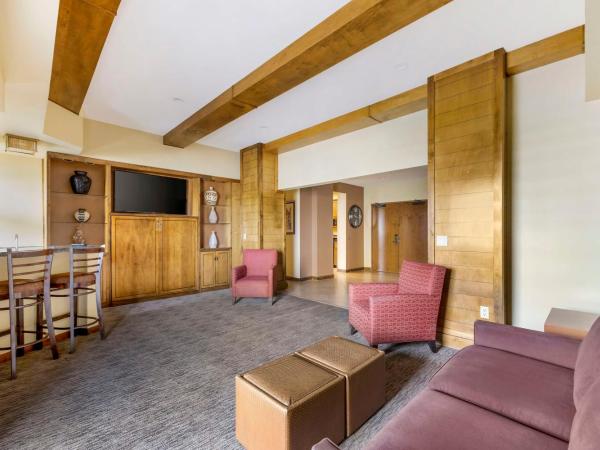 Hilton Vacation Club Cancun Resort Las Vegas : photo 2 de la chambre suite 2 chambres deluxe avec 2 lits king-size et douche accessible en fauteuil roulant