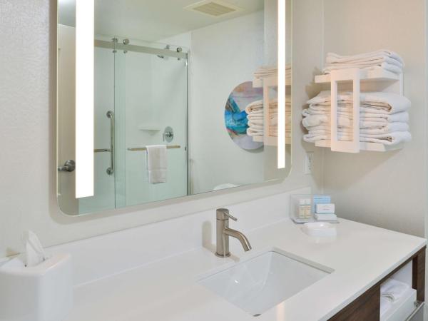 Hampton Inn & Suites Las Vegas Airport : photo 3 de la chambre chambre 2 lits queen-size - non-fumeurs