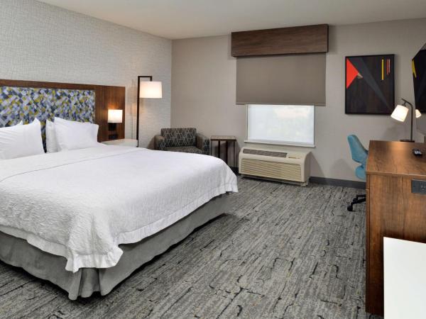 Hampton Inn & Suites Las Vegas Airport : photo 2 de la chambre chambre lit king-size - non-fumeurs