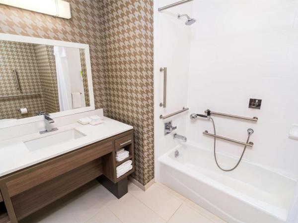 Home2 Suites by Hilton Las Vegas Stadium District : photo 5 de la chambre suite studio lit king-size - accessible aux personnes à mobilité réduite - non-fumeurs