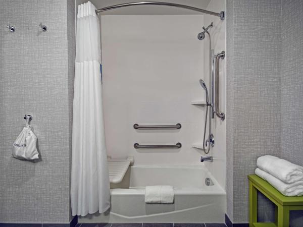 Hampton Inn Las Vegas Strip South, NV 89123 : photo 2 de la chambre king room with accessible tub - mobility and hearing access/non-smoking