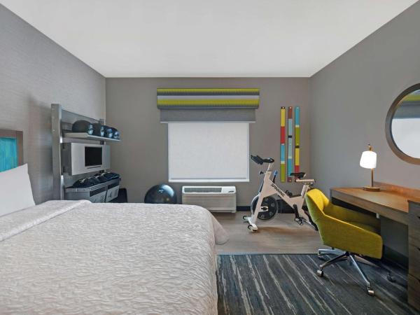 Hampton Inn Las Vegas Strip South, NV 89123 : photo 1 de la chambre chambre lit king-size sport