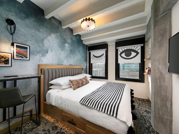 The Wayfarer Downtown LA, Tapestry Collection by Hilton : photo 2 de la chambre chambre lit king-size