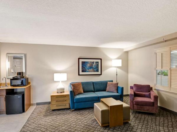 Embassy Suites by Hilton Orlando Downtown : photo 4 de la chambre suite lit king-size deluxe - non-fumeurs