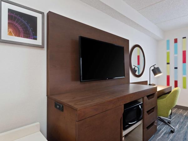 Hampton Inn & Suites Orlando International Drive North : photo 2 de la chambre chambre avec 2 grands lits queen-size 