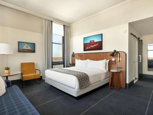 The Central Station Memphis, Curio Collection By Hilton : photo 3 de la chambre chambre lit king-size - accessible aux personnes à mobilité réduite