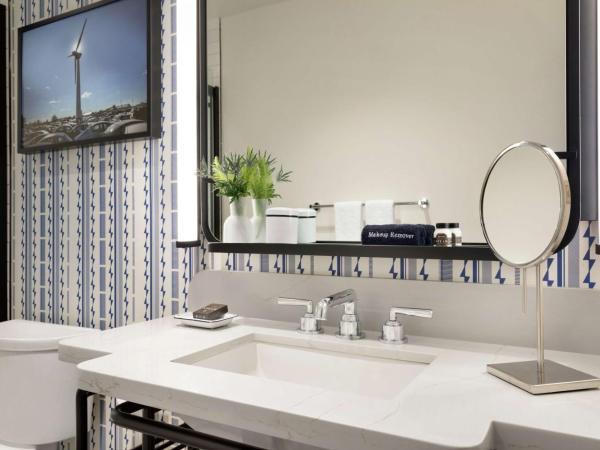 The Central Station Memphis, Curio Collection By Hilton : photo 3 de la chambre chambre lit king-size