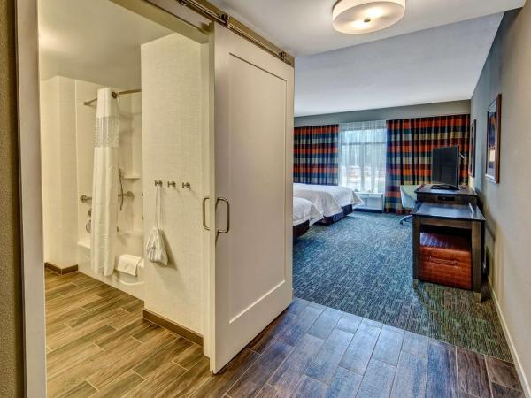 Hampton Inn & Suites Memphis Germantown : photo 2 de la chambre chambre 2 lits queen-size (4 adultes)