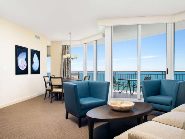 DoubleTree by Hilton Ocean Point Resort - North Miami Beach : photo 3 de la chambre suite 3 chambres - vue sur l'océan - non-fumeurs
