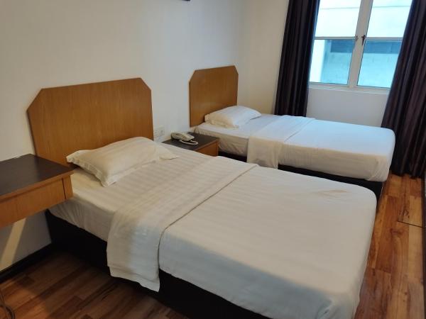 Marine Bay Hotel : photo 1 de la chambre chambre lits jumeaux standard
