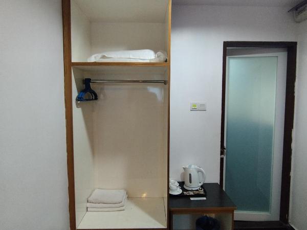 Marine Bay Hotel : photo 5 de la chambre chambre lits jumeaux standard