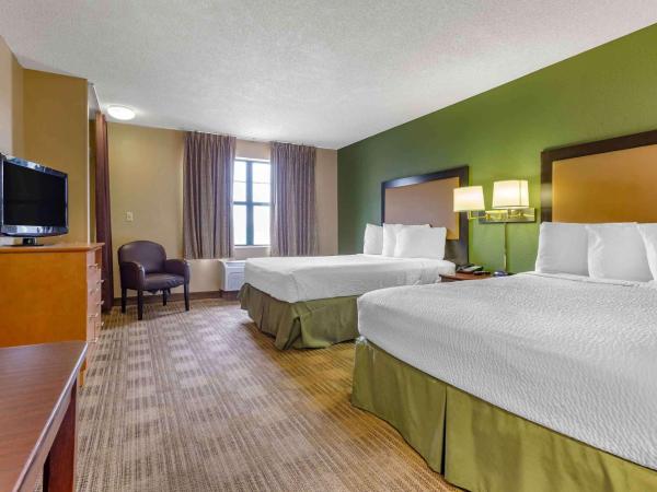 Extended Stay America Select Suites - Phoenix - Deer Valley : photo 2 de la chambre studio avec 2 lits doubles - non-fumeurs