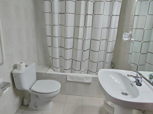 Hotel Cogullada : photo 10 de la chambre chambre double ou lits jumeaux
