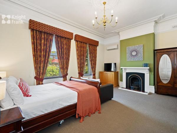 Clydesdale Manor : photo 1 de la chambre suite lit queen-size - 2