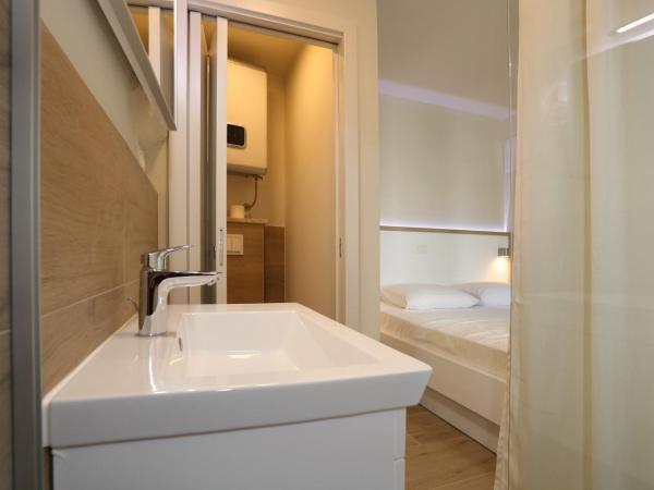 Idassa Palace rooms : photo 6 de la chambre chambre double - vue sur mer - bâtiment annexe