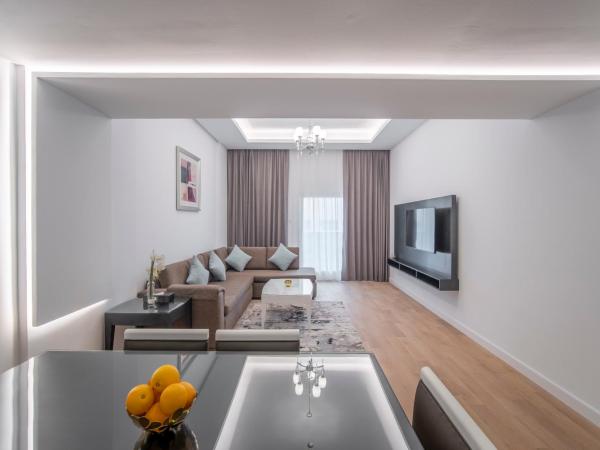 Rose Garden Hotel Apartments - Al Barsha, Near Metro Station : photo 3 de la chambre appartement 2 chambres avec balcon