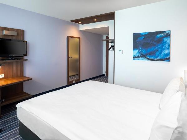 Holiday Inn Express Amsterdam - South, an IHG Hotel : photo 7 de la chambre chambre lit queen-size standard - rez-de-chaussée