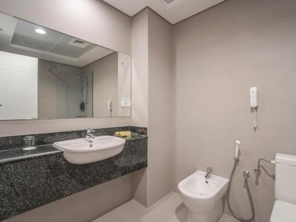 Rose Garden Hotel Apartments - Al Barsha, Near Metro Station : photo 8 de la chambre appartement premium 2 chambres avec balcon