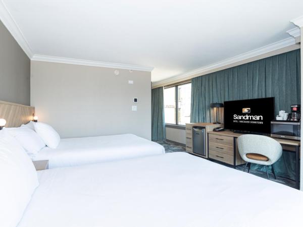 Sandman Hotel Vancouver Downtown : photo 2 de la chambre chambre lit queen-size