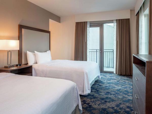 Homewood Suites By Hilton New Orleans French Quarter : photo 1 de la chambre suite avec 2 lits queen-size - adaptée aux personnes malentendantes - non-fumeurs