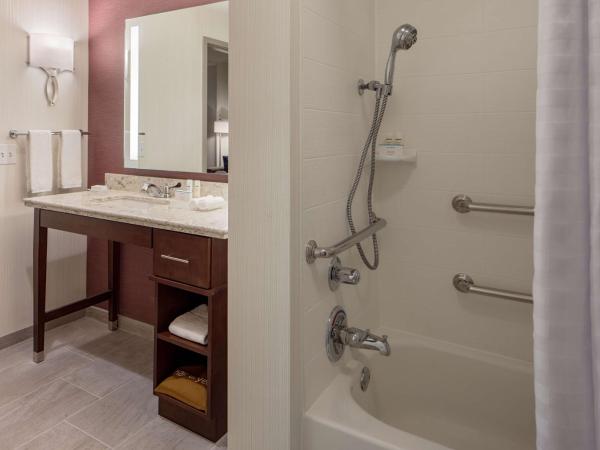 Homewood Suites By Hilton New Orleans French Quarter : photo 5 de la chambre studio lit king-size - adapté aux personnes malentendantes - non-fumeurs