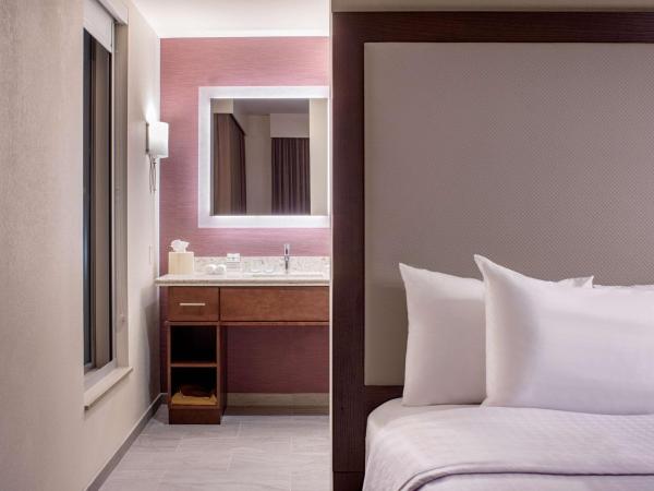Homewood Suites By Hilton New Orleans French Quarter : photo 7 de la chambre suite 1 chambre avec 2 lits queen-size - non-fumeurs