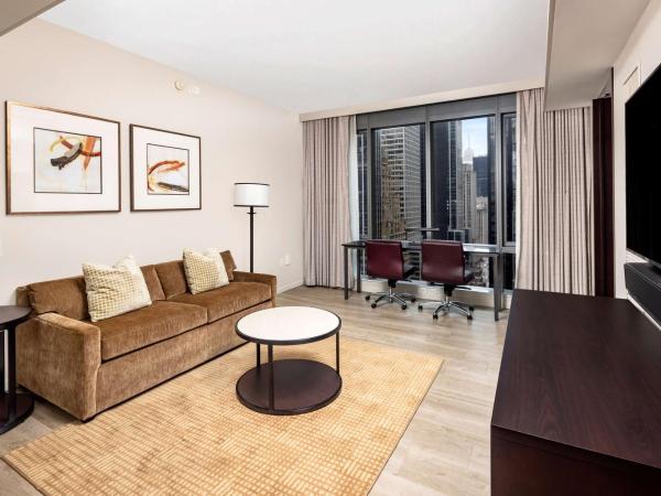 Hilton Club West 57th Street New York : photo 3 de la chambre suite en appartement de grand standing avec balcon