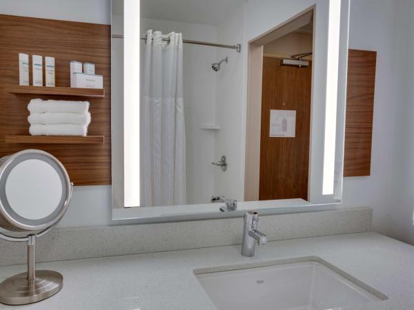 Hilton Garden Inn Oklahoma City Airport : photo 5 de la chambre chambre avec 2 grands lits queen-size