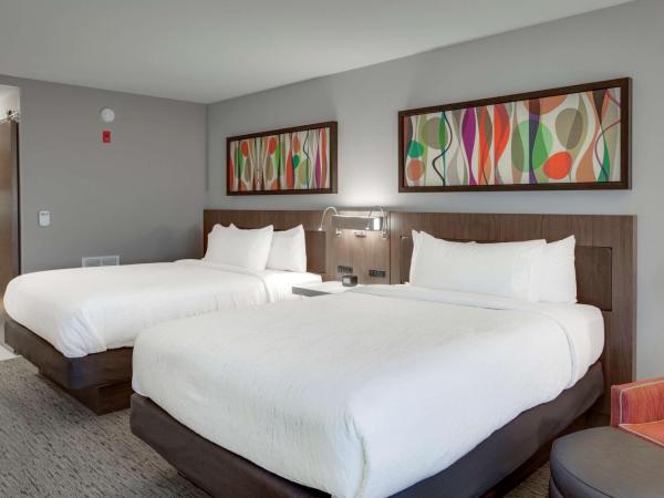 Hilton Garden Inn Oklahoma City Airport : photo 1 de la chambre chambre avec 2 grands lits queen-size