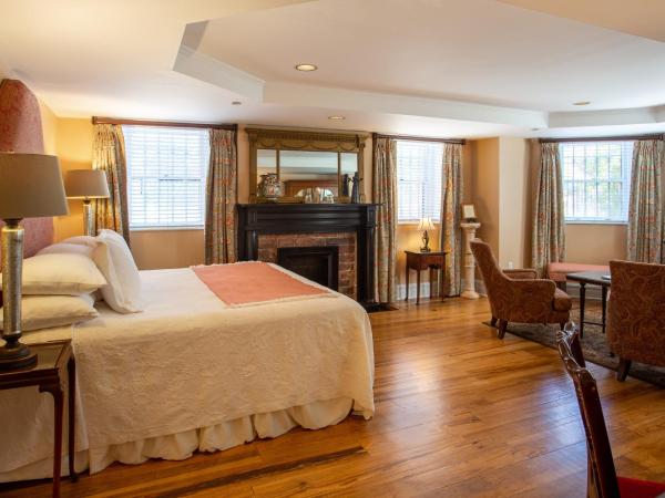 Kehoe House, Historic Inns of Savannah Collection : photo 6 de la chambre chambre lit king-size de luxe - emma kelly