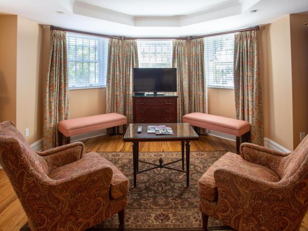 Kehoe House, Historic Inns of Savannah Collection : photo 5 de la chambre chambre lit king-size de luxe - emma kelly