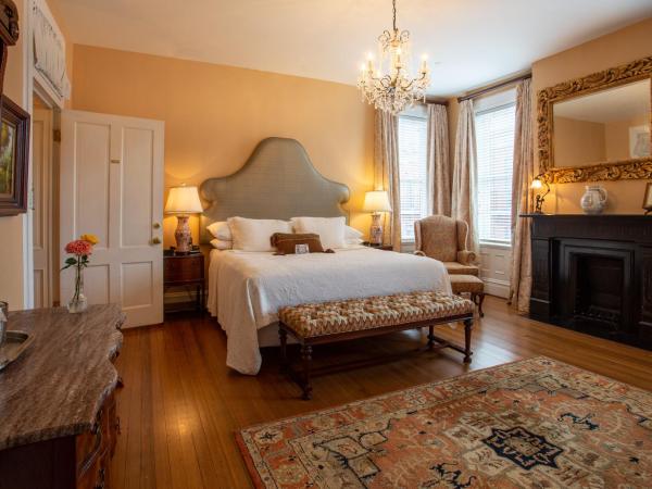 Kehoe House, Historic Inns of Savannah Collection : photo 5 de la chambre chambre lit king-size supérieure - caroline finch