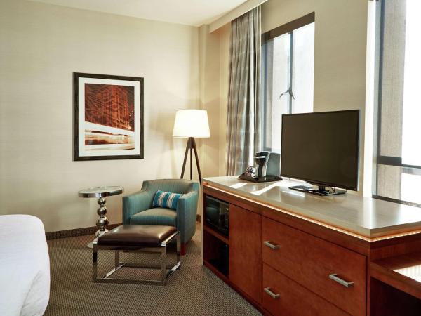 Hilton Garden Inn Phoenix Downtown : photo 3 de la chambre chambre avec 2 grands lits queen-size 