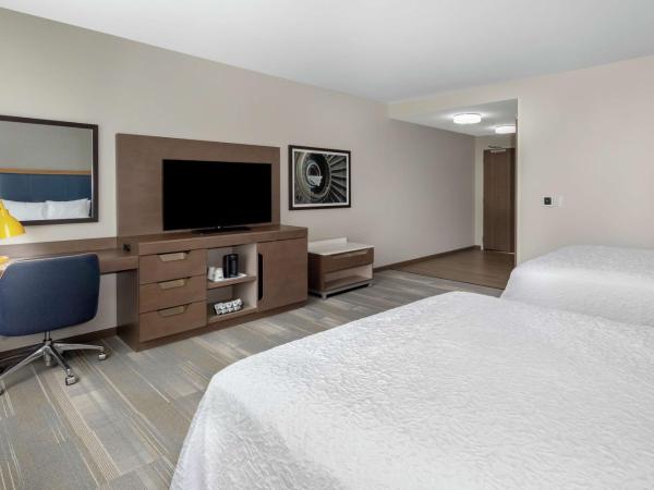 Hampton Inn & Suites San Diego Airport Liberty Station : photo 2 de la chambre chambre 2 lits queen-size - non-fumeurs