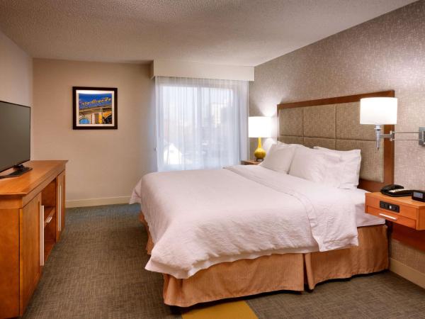 Hampton Inn Salt Lake City Downtown : photo 1 de la chambre suite 1 chambre lit king-size avec canapé-lit - non-fumeurs