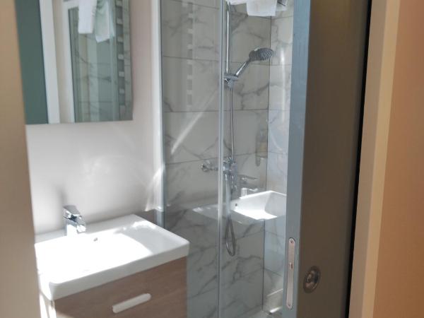 Hotel de la Terrasse : photo 6 de la chambre studio standard