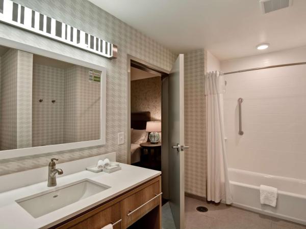 Home2 Suites By Hilton Tampa USF Near Busch Gardens : photo 4 de la chambre suite 1 chambre lit king-size - non-fumeurs